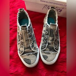 Blowfish Natural Camouflage Canvas Sneakers